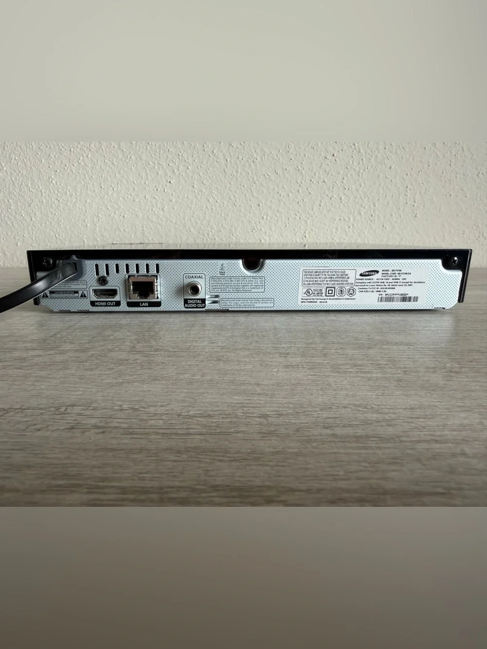 Samsung BD-F5700 Blu-ray Player Wi-Fi 1080p Full HD No Remote